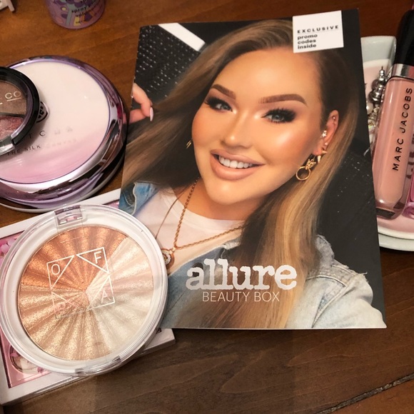 OFRA Other - NikkieTutorials OFRA highlighter